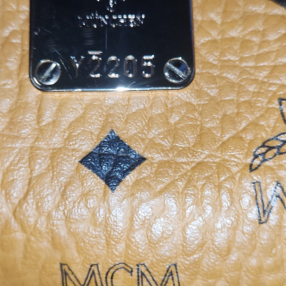 MCM BAG - Picture 2 of 7
